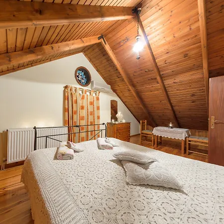 Borsalino & لاغاناس